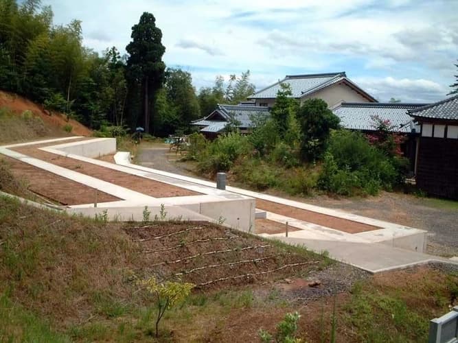本覚寺墓地