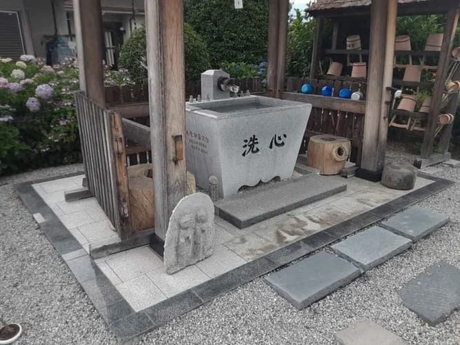 万徳山 円満寺