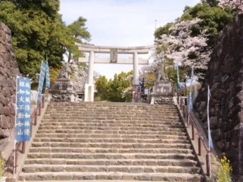 武田神社 まほろば霊園