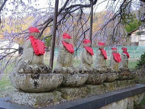 大圓寺自由墓苑