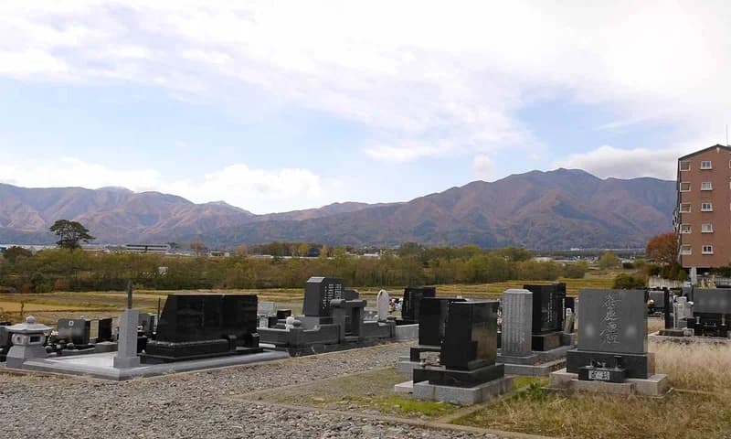 南箕輪村営 中央墓地公園