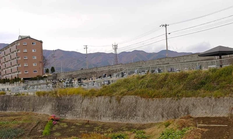 南箕輪村営 中央墓地公園