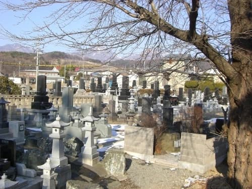 大雄寺墓苑（小諸善光寺）
