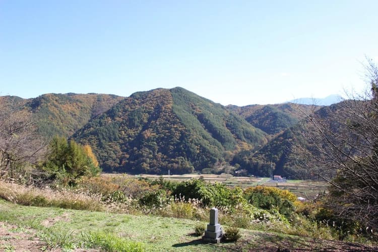長和町大桜墓地公園
