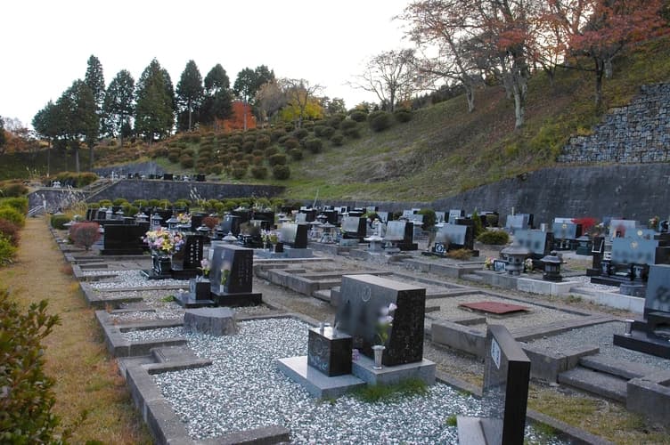 岡谷市営 内山霊園