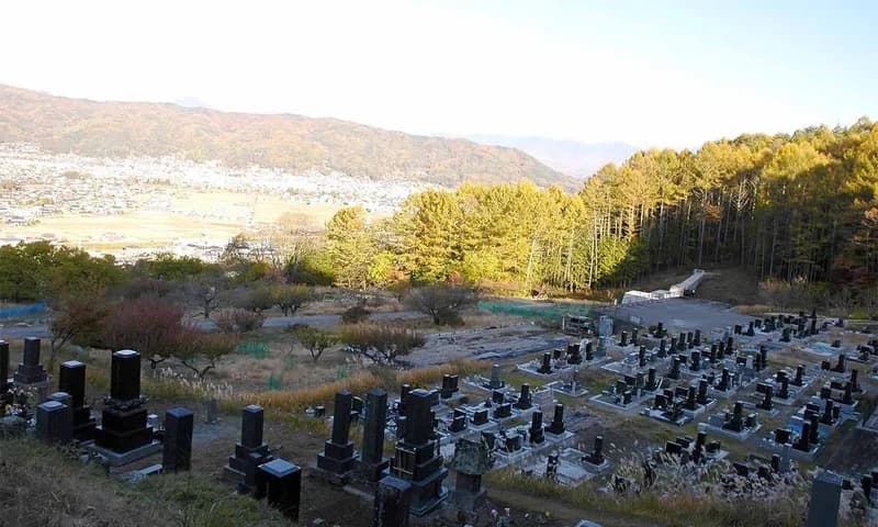 諏訪市営 大熊墓地