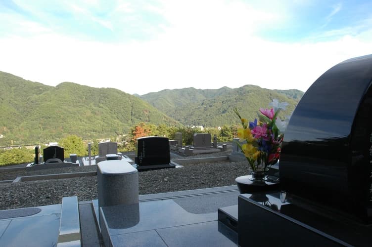 安曇野市営 荻原公園墓地