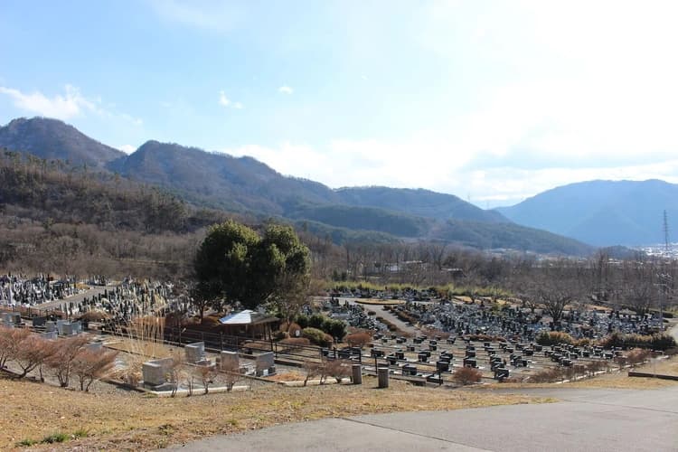 葛尾霊園