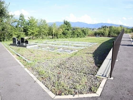 中津川市営 坂本辻原墓地