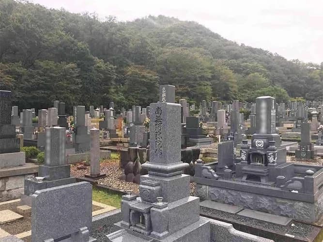 各務原市営 公園墓地 瞑想の森