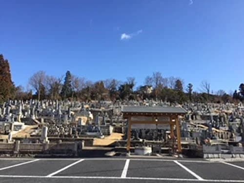 船山墓地