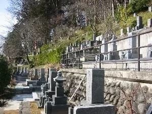 高山市営 城山墓地