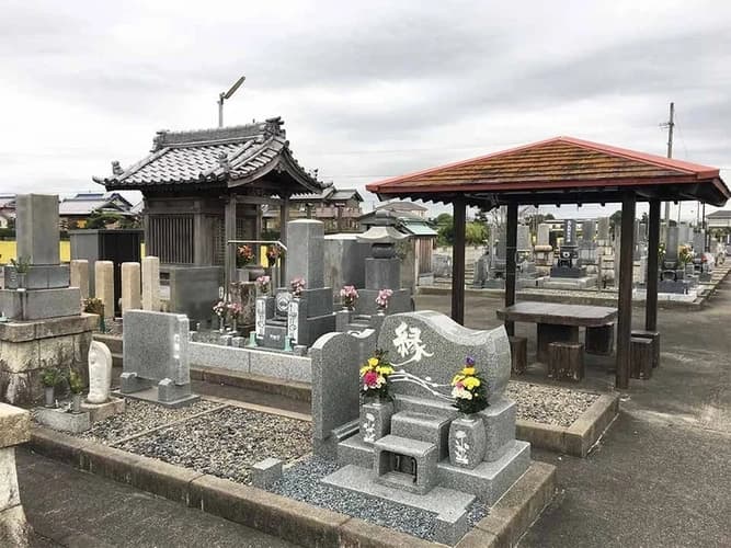 一色墓地
