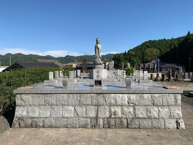 妙楽寺霊苑