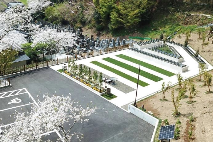 葉梨の里霊園