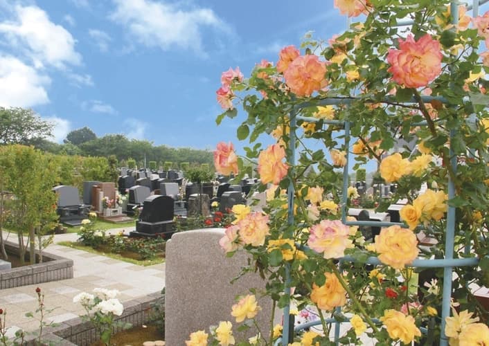メモリアルパーク花の郷墓苑あしたか