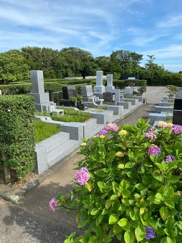 熱海日金山霊園