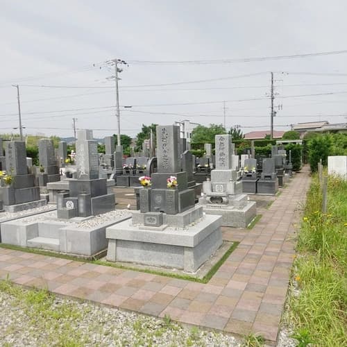 シーサイドメモリアル～花と海と小高い丘の宗旨宗派を問わない自由霊苑～