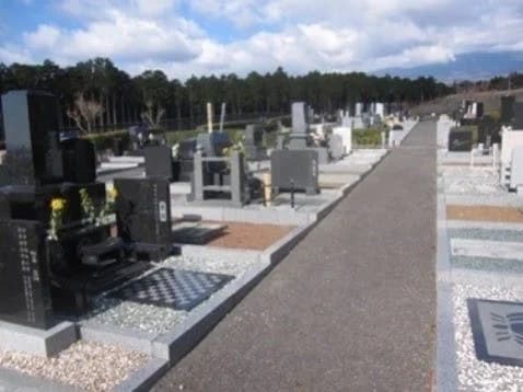 富士市森林墓園