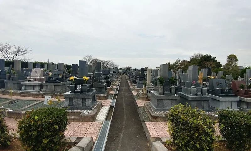 磐田市八王子霊園