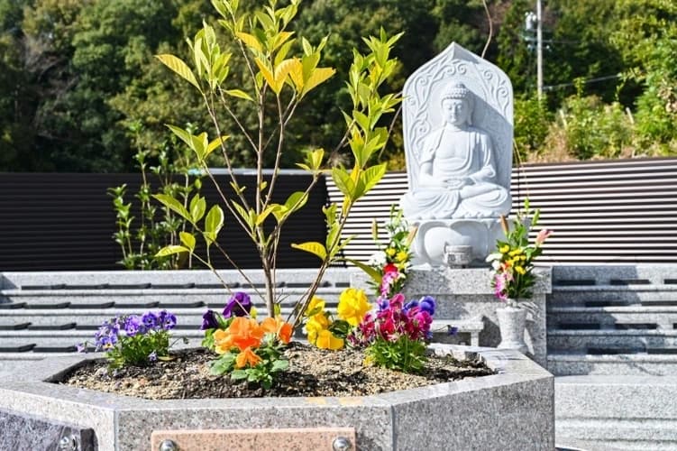 樹木葬墓地