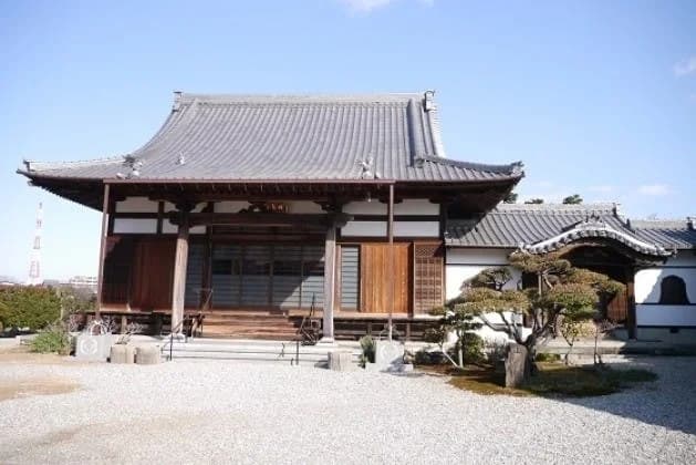 八事 東連寺墓地
