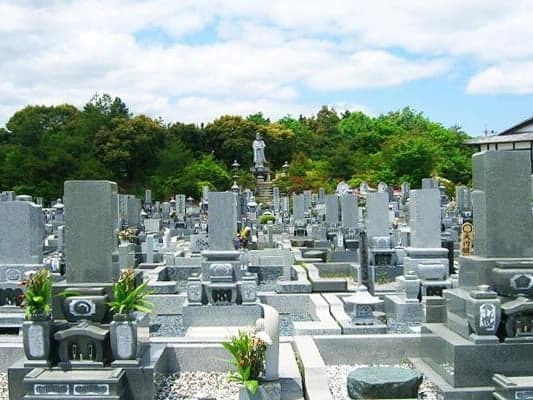 南山やすらぎ霊園