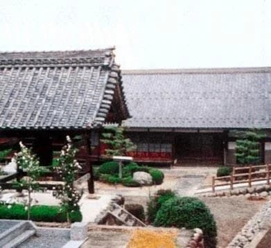 大泉寺墓苑