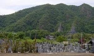 大泉寺墓苑