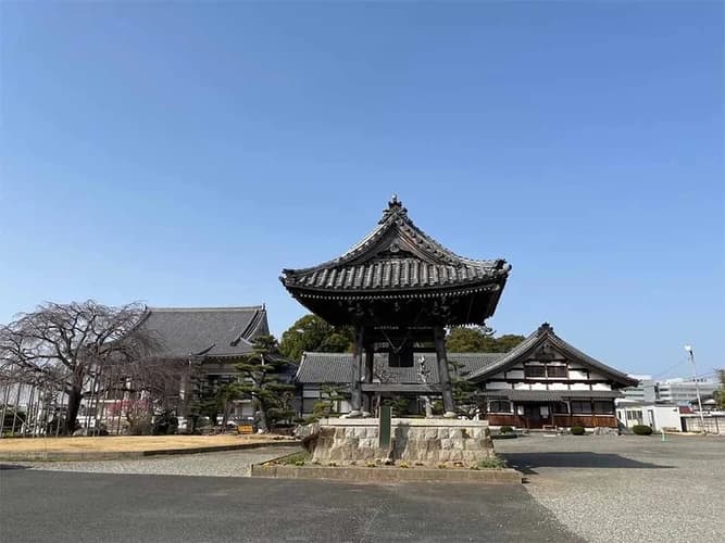 正眼寺墓苑