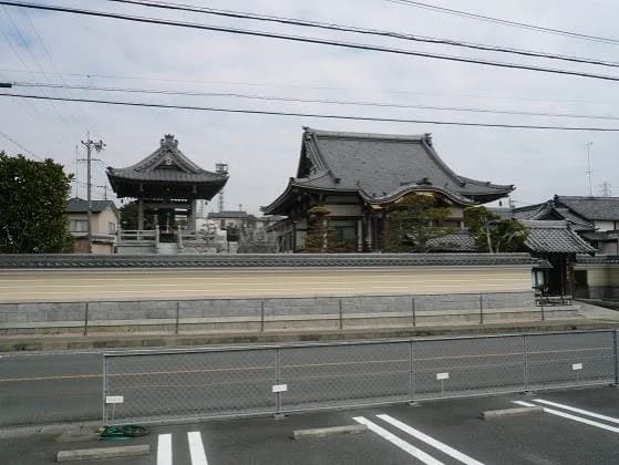 紫雲寺墓地