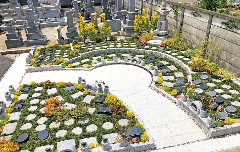 「愛樹木葬」小牧春日井樹木葬墓地