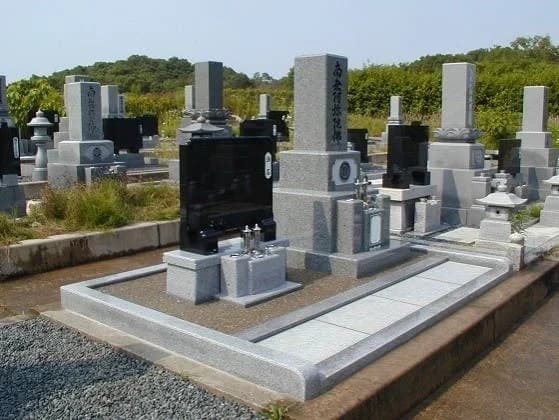 能美市営 辰口峠山墓園