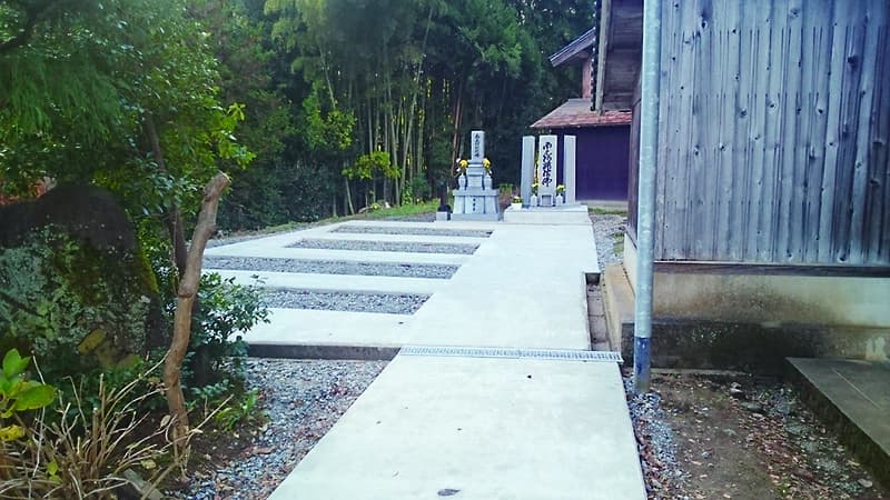 正覚寺墓地