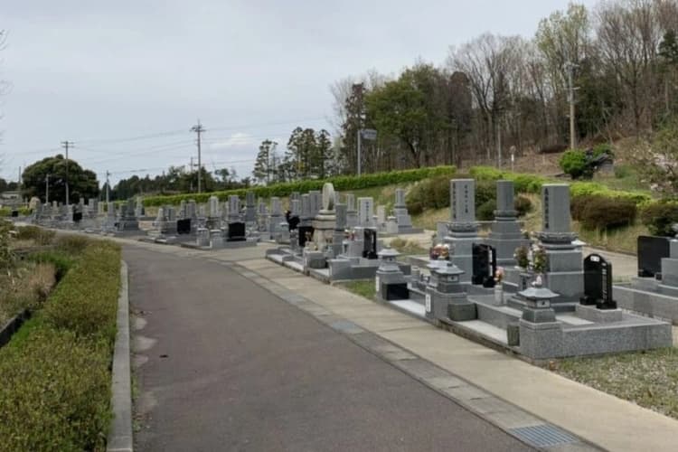 かほく市営 高松墓園