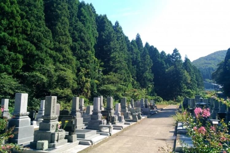 加賀市営 山中上原墓苑