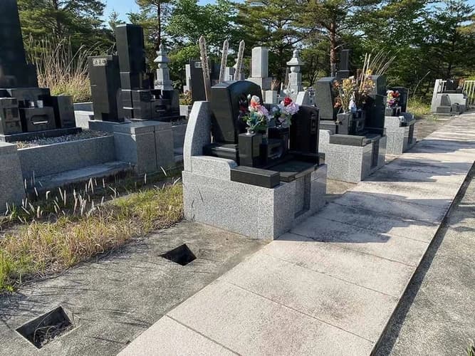慈恩寺葛岡墓地