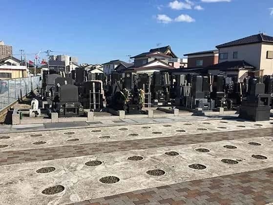 雲洞院