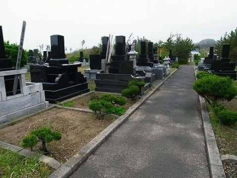 由利本荘市営 緑ヶ丘墓地