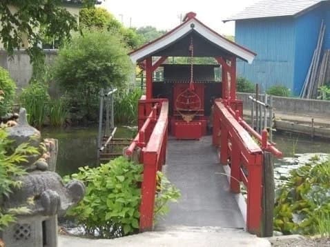 八橋霊園