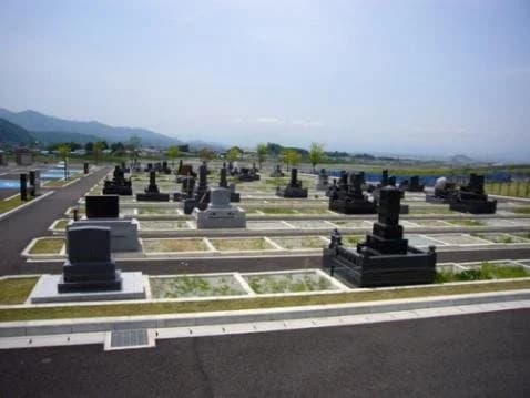東根市営 大平山みはらし霊園