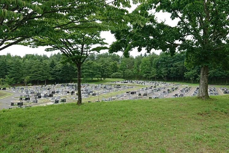 須賀川市墓地公園