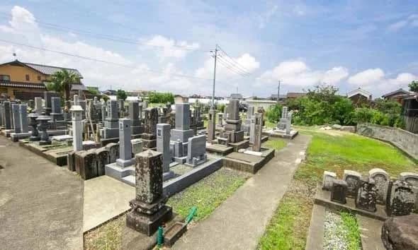 長栄寺墓地