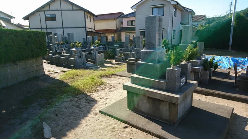 浜田市営 下府下の浜共同墓地