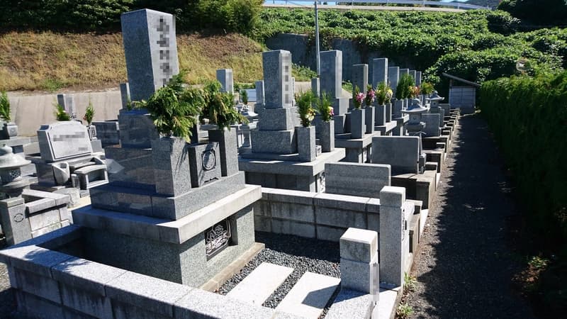 浜田市営 笠柄墓地