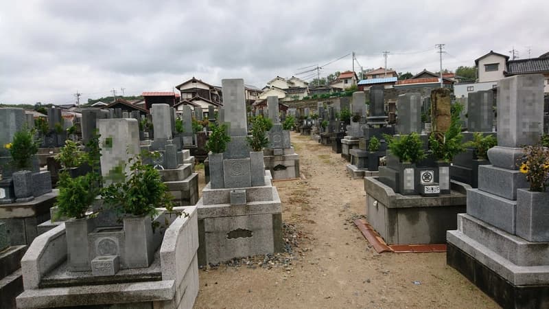 浜田市営 唐鐘第一共同墓地