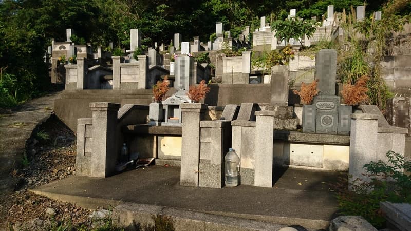 浜田市営 津摩共同墓地