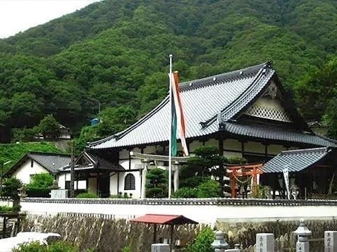 長柳寺霊苑