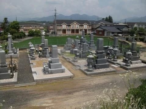 高野墓地