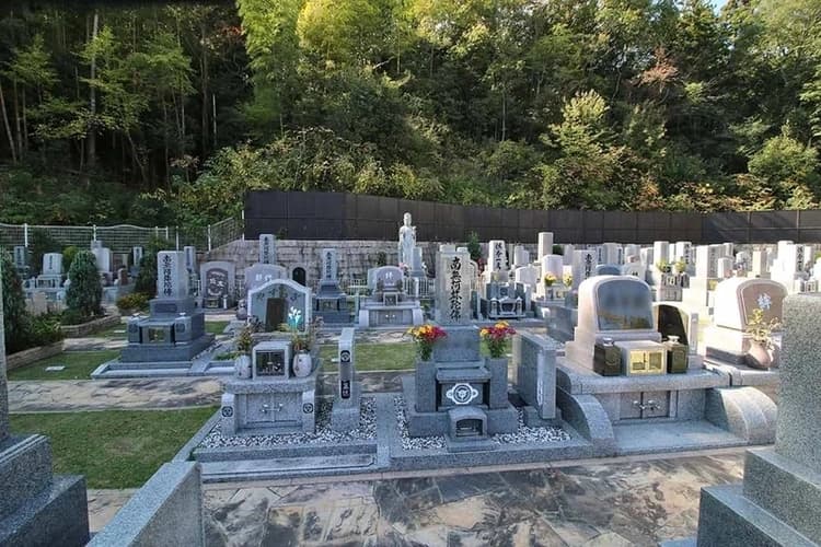 メモリアルパーク春日野
